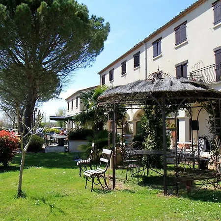 Hostellerie Du Lac 2*